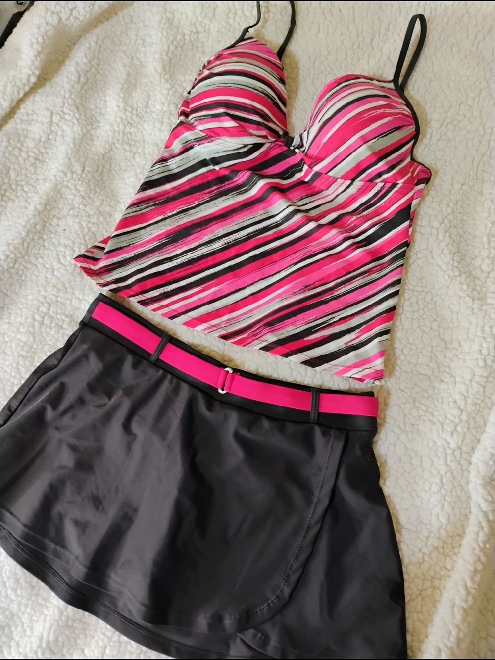 Free Country Pink and Gray Swim Top with Belted Swim Skort